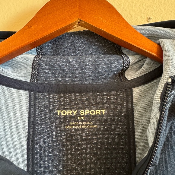 Tory Burch Sport Hoodie Seamless Navy Hooded Zip Pullover Top - Picture 2 of 16